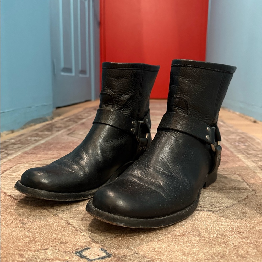 FRYE Phillips black short moto harness boot